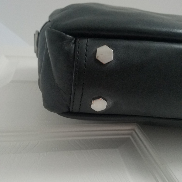 UGG Leather Slim Branford Satchel Laptop Work Bag - Picture 3 of 15